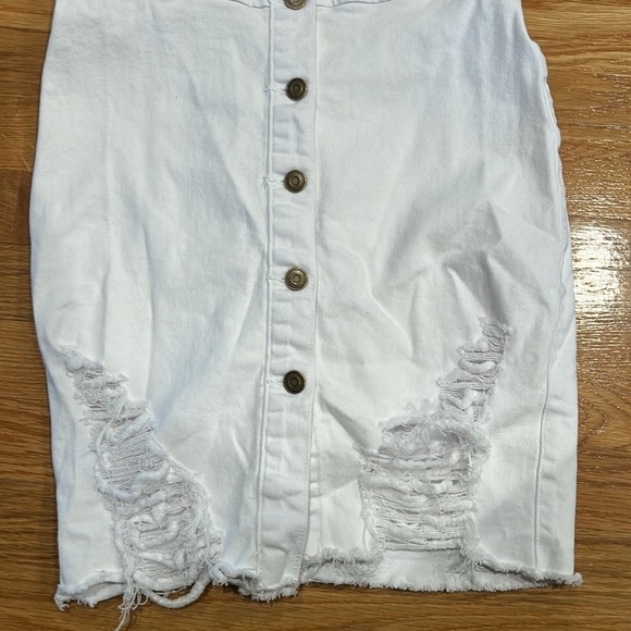 Fashion Nova Long Sleeve Button-Up Distressed Stretch Denim Dress white medium - Picture 2 of 6
